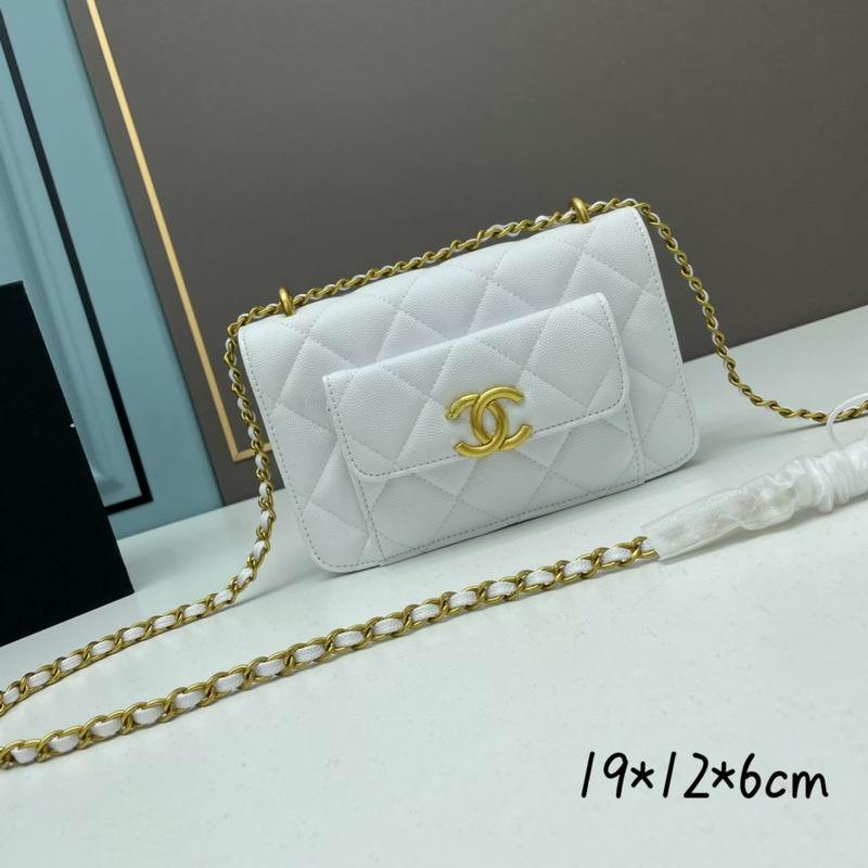 Chanel Handbags 784